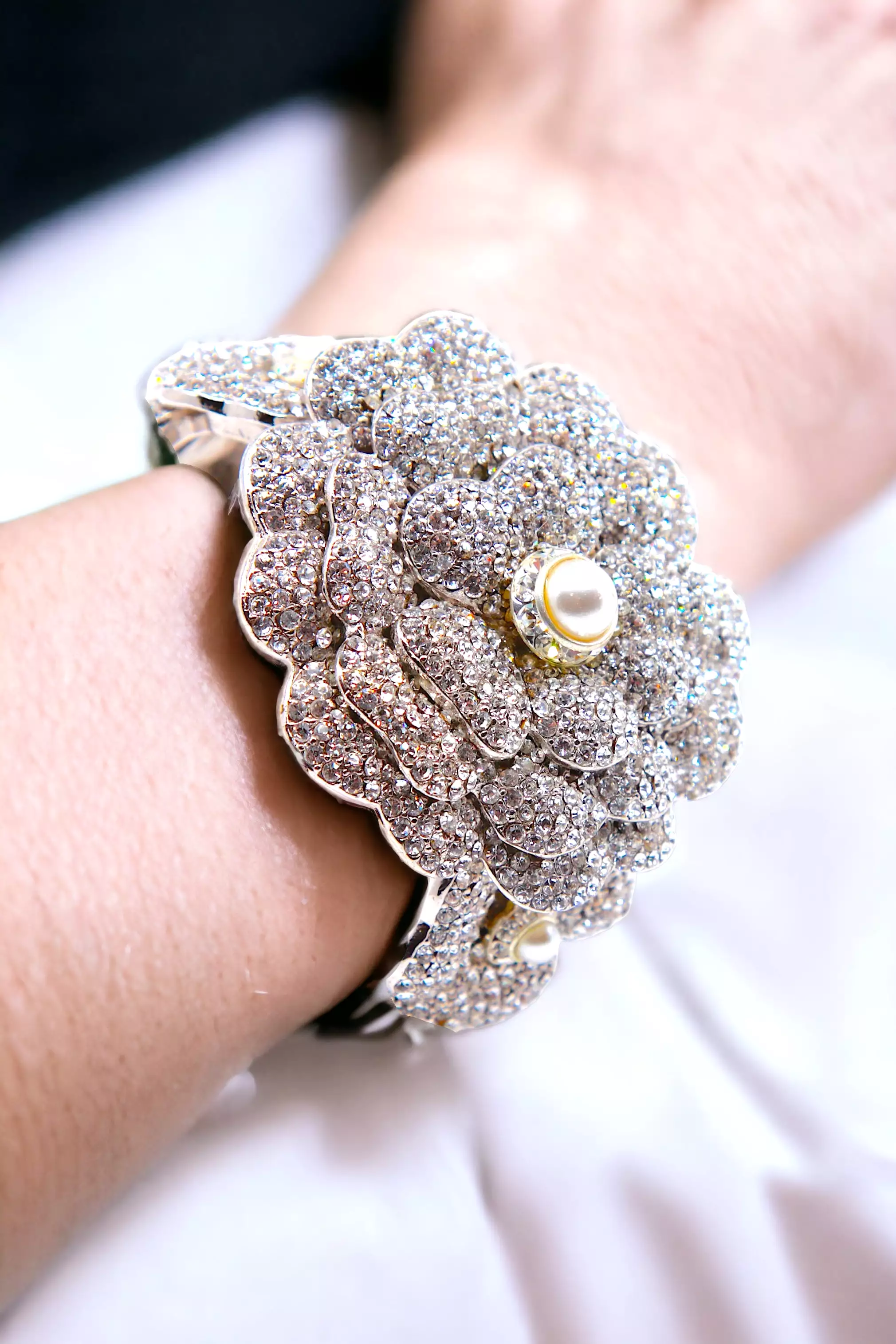 CAMELIA BRACELET