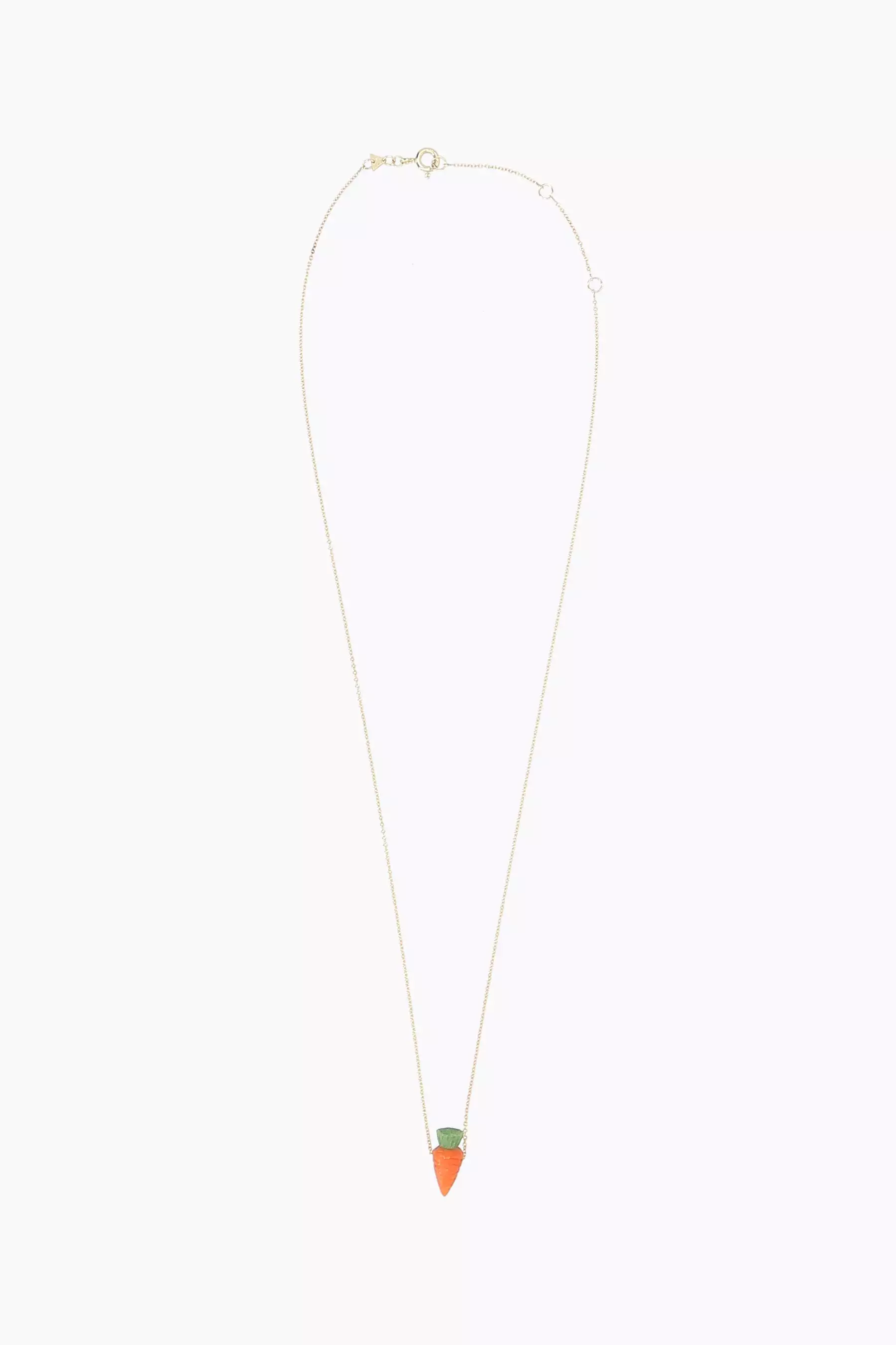 Carrot yellow gold necklace