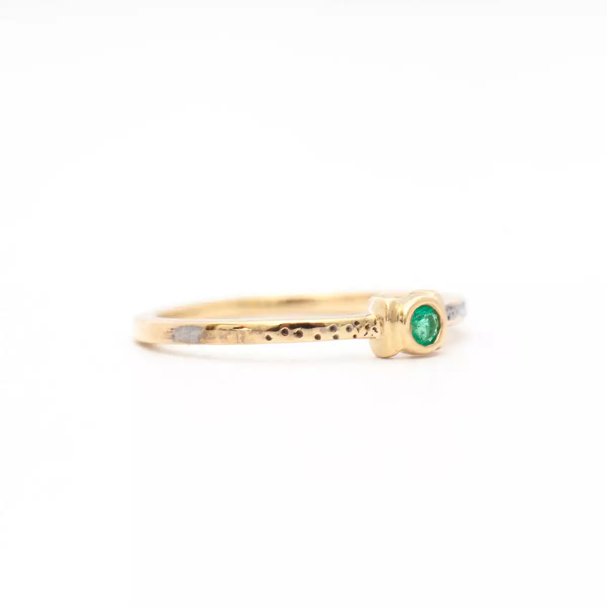 Emerald Catori Ring