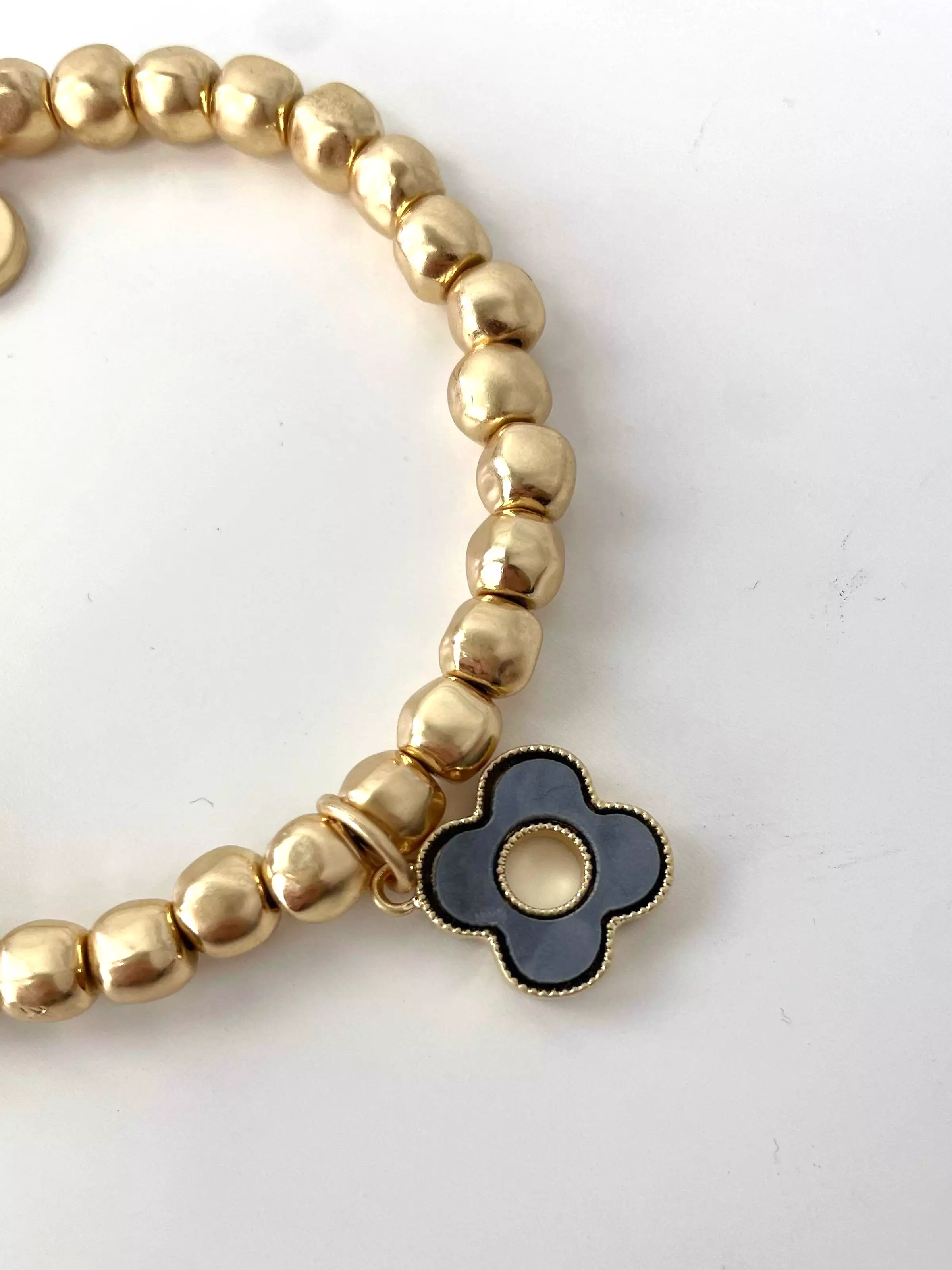 Envy Clover Beaded Bracelet - Gold & Grey