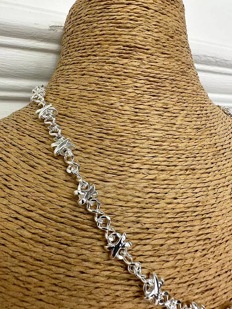 Envy X Chain Necklace - Silver