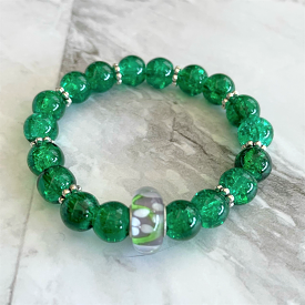 Green Glass and Flower Beaded Bracelet