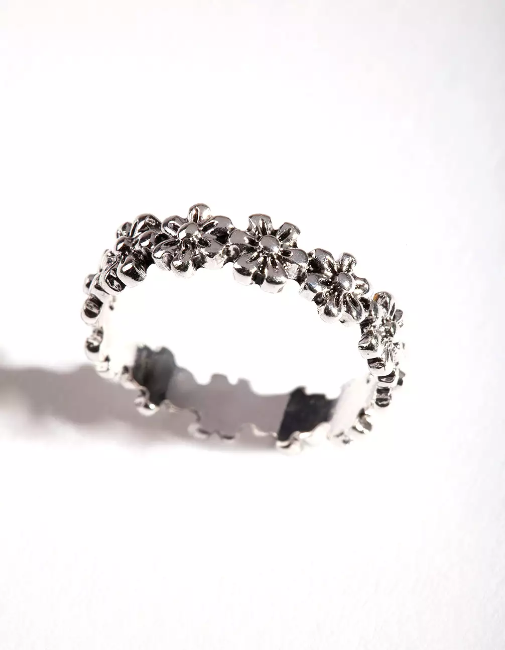 Silver Continuous Flower Ring