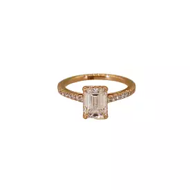 Sparkling Emerald Cut Engagement Ring